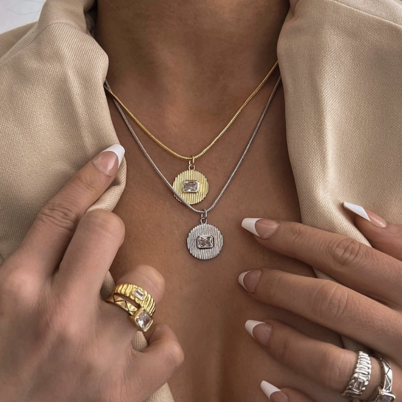 Pendant Necklaces