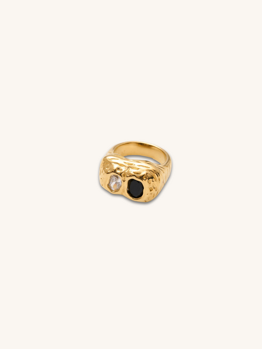 Noir & Blanc Signet Ring