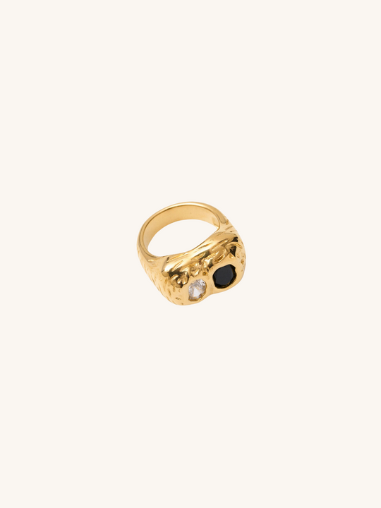Noir & Blanc Signet Ring