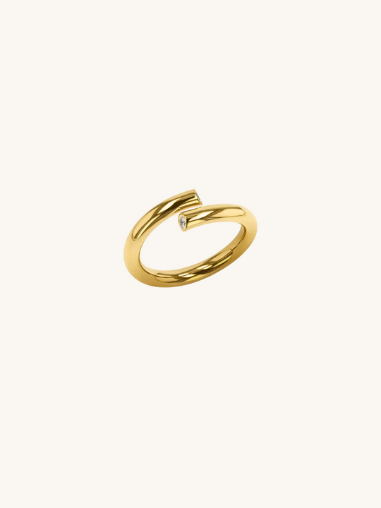 Anillo de arco dorado