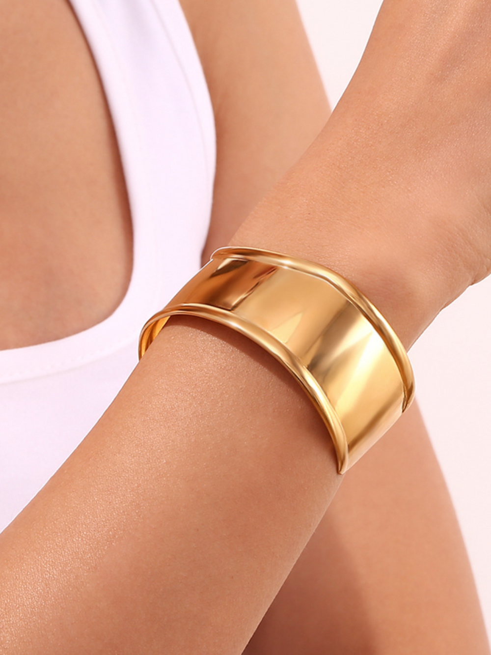 Goldenes Wellen-Armband