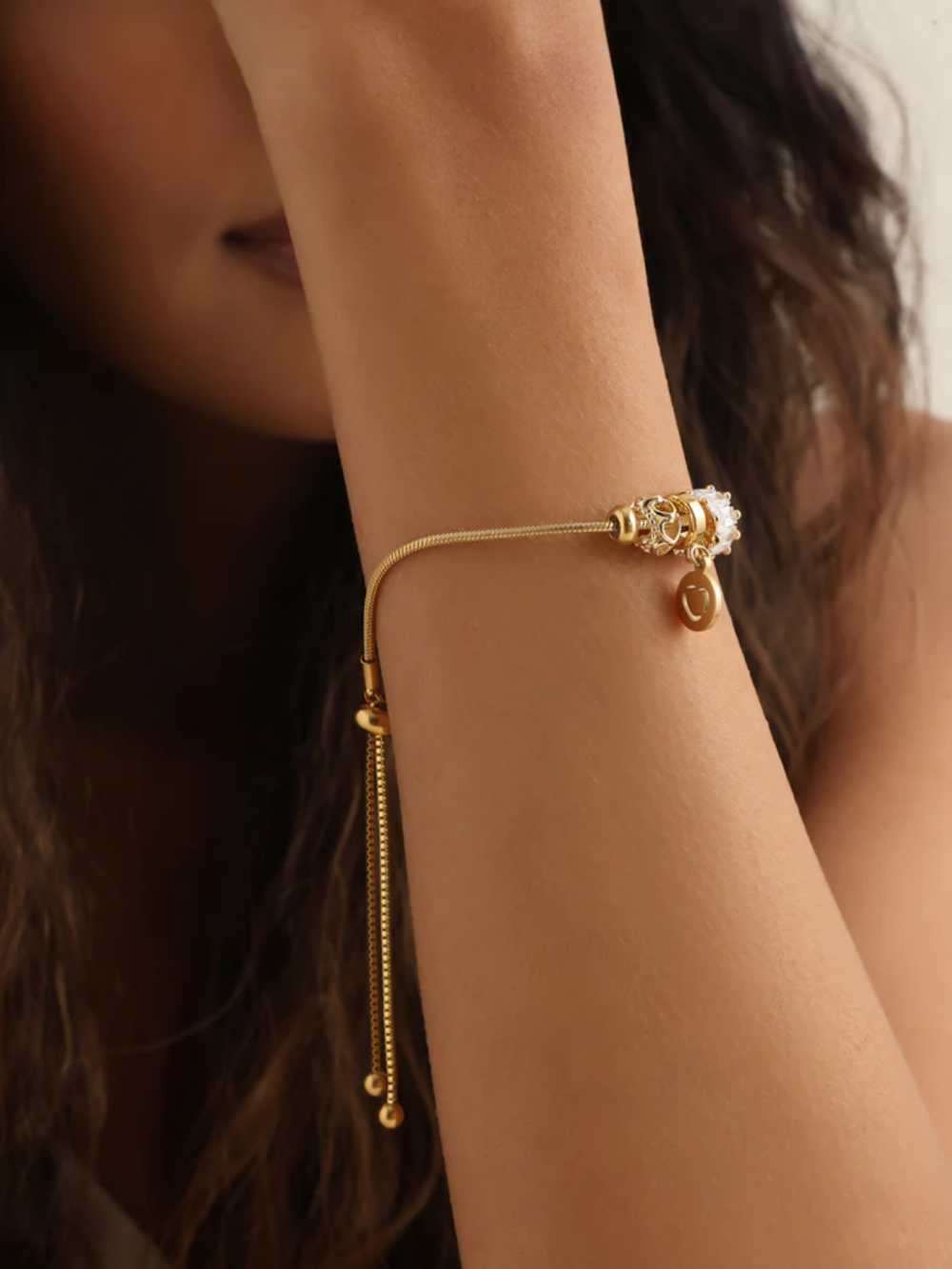 Elegantes Charm-Schiebearmband